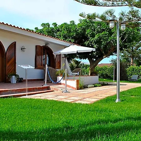 Hotel Blanche Holidays