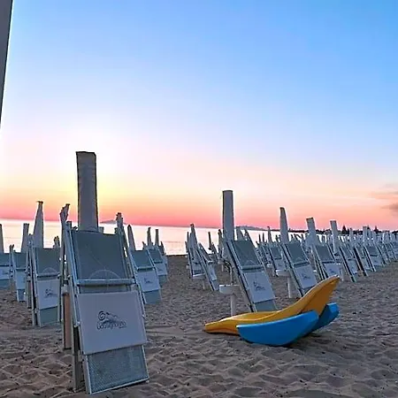 Blanche Holidays Hotel