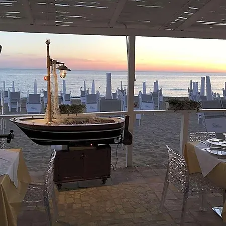 Hotel Blanche Holidays